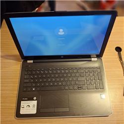 NOTEBOOK OUTLET HP 15 BS0XX i7 7500U 12GB 250GB SSD (USADO)